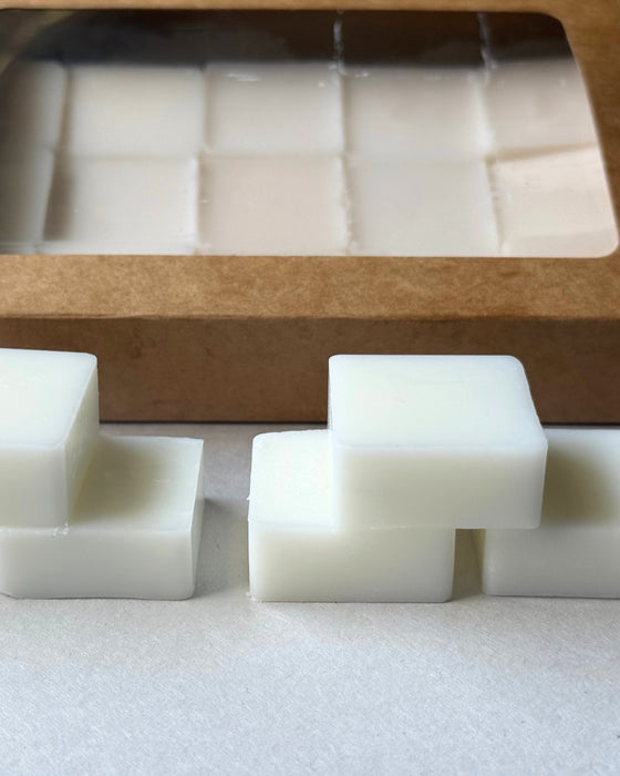 Hand-Poured Coconut Wax Melts | Premium Scented Wax Tarts – 15 Piece Pack
