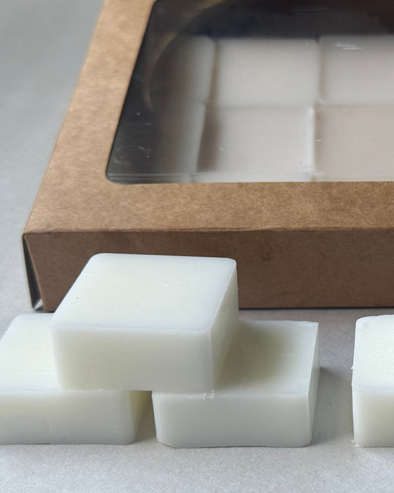 Hand-Poured Coconut Wax Melts | Premium Scented Wax Tarts – 15 Piece Pack