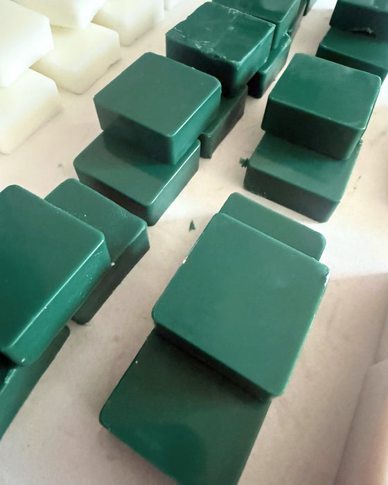 Hand-Poured Coconut Wax Melts | Premium Scented Wax Tarts – 15 Piece Pack